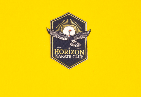 Thermisch klebendes gesticktes Abzeichen für den Karate-Club Horizon.